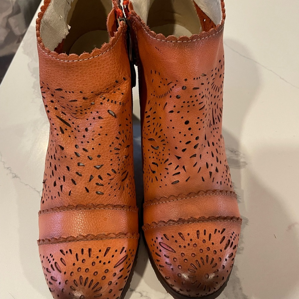 Leather booties